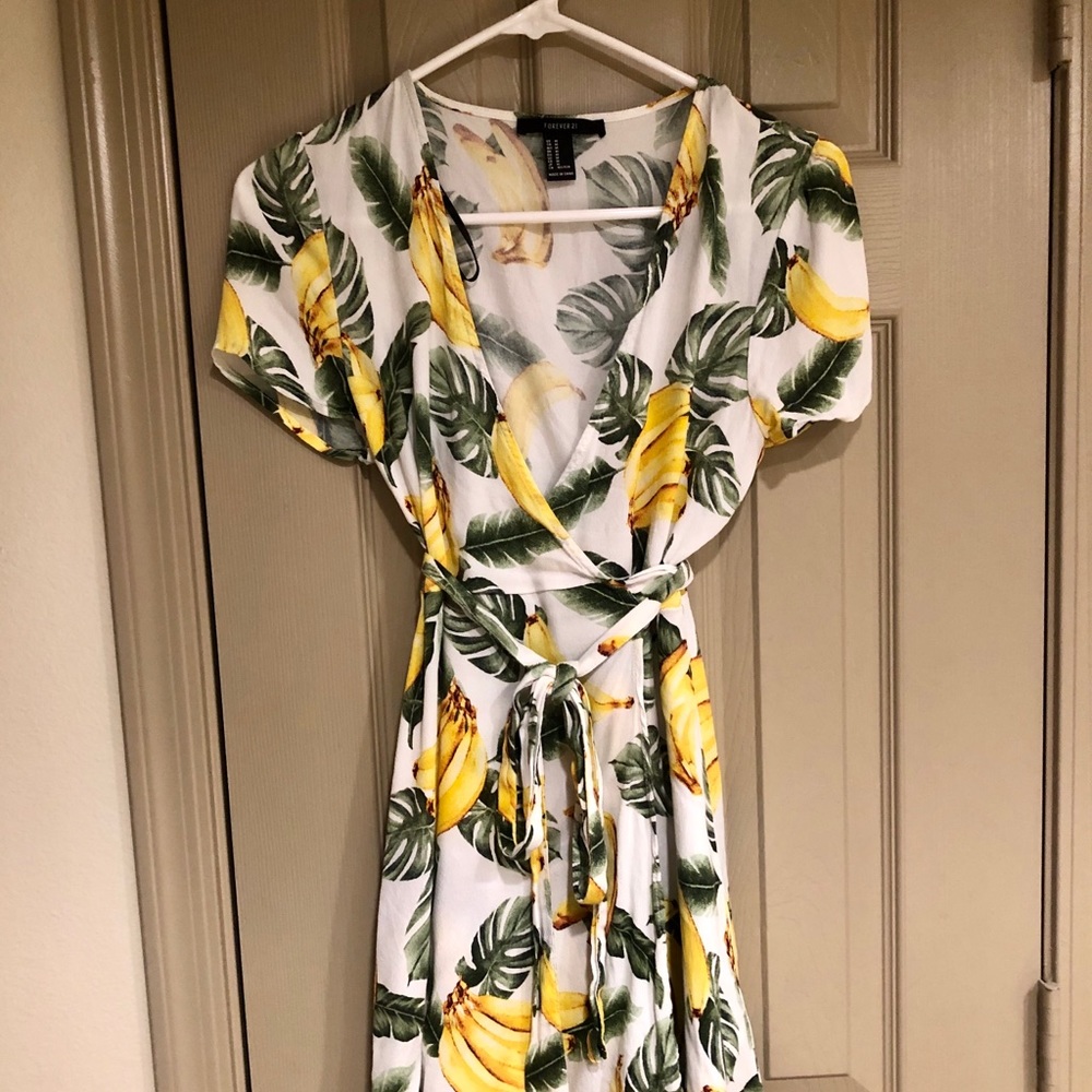 Forever21 Tropical Banana Wrap dress